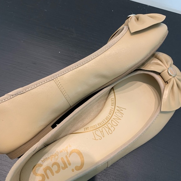 Circus by Sam Edelman Flats - Picture 4 of 6